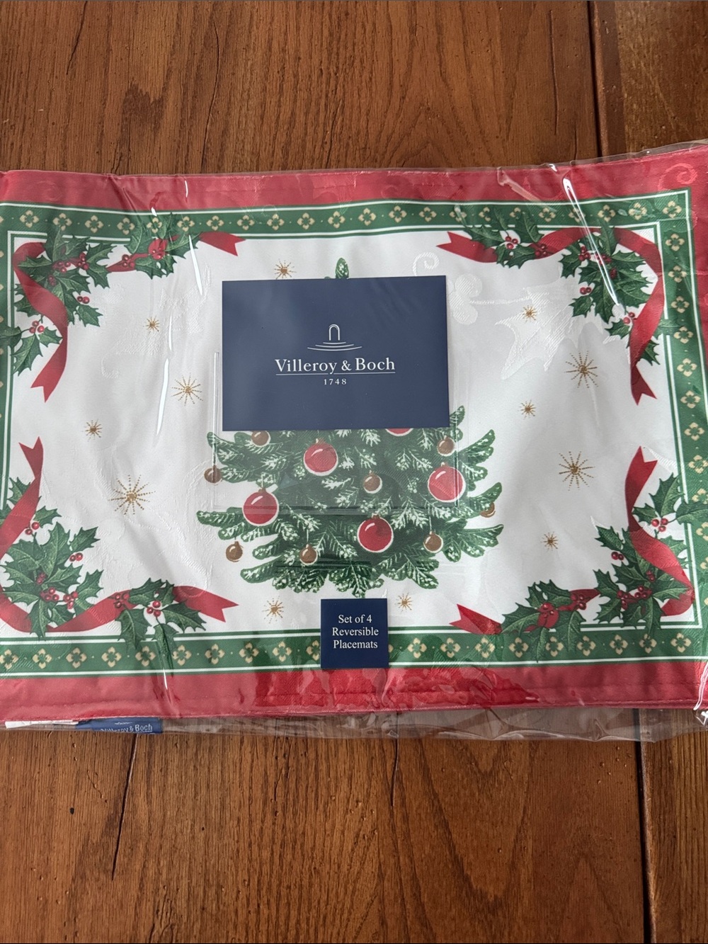 Villeroy & Boch Red, Green and White Christmas Tree Placemats - Set of 4